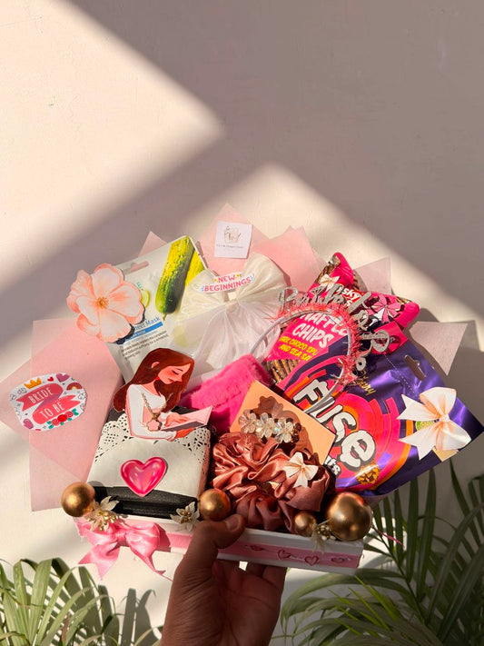 ✨ Fully Customizable Gift Hampers for Every Occasion ✨